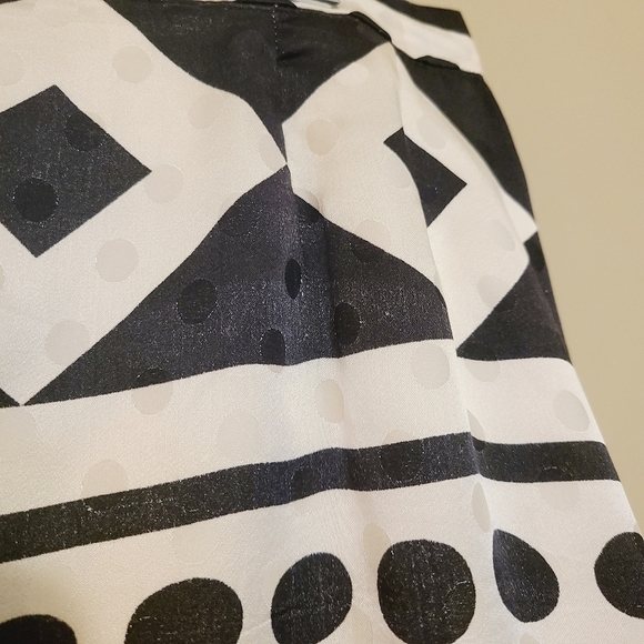 Maggy London | Vintage Graphic Print Silk Pencil Skirt (Size 14) - Picture 12 of 16